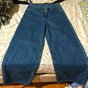 COPY - Wide leg jeans!